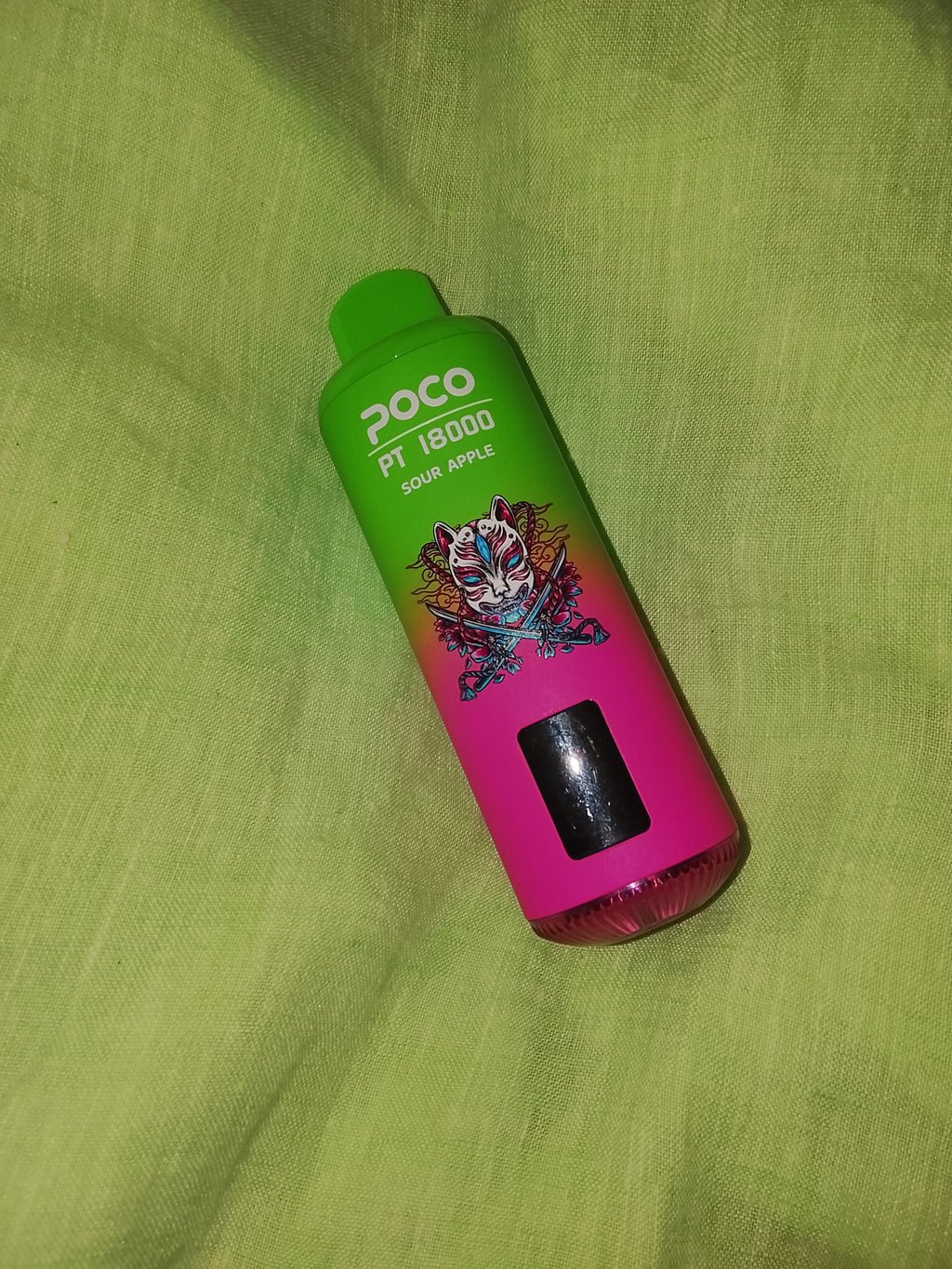 Vaper POCO PT 18000 caladas. Manzana verde.